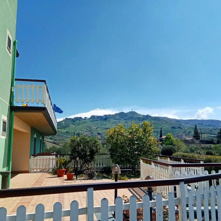 Azienda Agricola Cuntarati Alojamento de Turismo Rural *